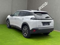 gebraucht Peugeot 2008 PureTech 100 S&S Allure 6-Gang-Manuell