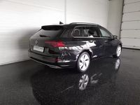 Gebraucht VW Golf VIII Style 150 PS (110 kW) 2022 Deepblackperleff. Kombi