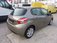 gebraucht Peugeot 208 Active 12 VTi 82