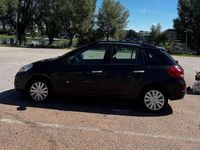 Gebraucht Renault Clio GrandTour Expression 75 PS (55 kW) 2010 Schwarz Kombi