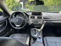 gebraucht BMW 320 320 d xDrive Touring Automatik Modern Line