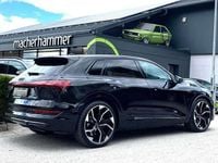 gebraucht Audi e-tron 55 S line*ALL-BLACK*KEY*MEMORY*LED*CAM*23''