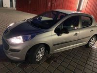 gebraucht Peugeot 207 Premium 14