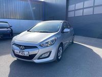 gebraucht Hyundai i30 1,4 CVVT Europe Plus / 8-fach bereift / Pickerl...