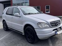 Gebraucht Mercedes ML270 163 PS (119 kW) 2003 SUV