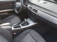 gebraucht BMW 318 318 tds touring Comfort-Edition