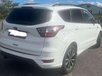 Gebraucht Ford Kuga ST-Line 120 PS (88 kW) 2017 Weiß SUV