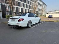 Gebraucht Mercedes E400 Avantgarde 333 PS (244 kW) 2017 Schwarz Limousine