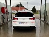 gebraucht Hyundai i30 CW 1,6 CRDi DCT Start/Stopp Comfort