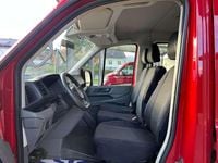 Gebraucht VW Crafter 140 PS (102 kW) 2020 Rot Van