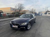 Gebraucht BMW 318 Luxury Line 143 PS (105 kW) 2012 Kombi