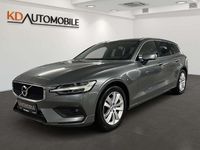 Gebraucht Volvo V60 Momentum 197 PS (144 kW) 2021 Grau Kombi