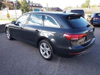 gebraucht Audi A4 Avant 30 TDI S-tronic sport AHV NAVI Freisp.