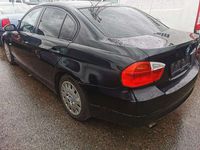 gebraucht BMW 320 320 i Österreich-Paket Aut.