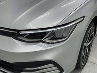 gebraucht VW Golf VIII Variant 2,0 TDI Life DSG.LED/ACC/Navi/"Travel Assist"/R...