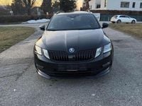 gebraucht Skoda Octavia Combi 20 TDI Style Limited DSG
