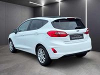Gebraucht Ford Fiesta Trend 84 PS (61 kW) 2018 Weiß Kleinwagen