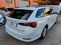 gebraucht Skoda Octavia Kombi 2,0TDI DSG Ambition * Ambiente-groß, ACC*