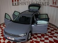 Gebraucht VW Passat 122 PS (89 kW) 2022 Grau Kombi