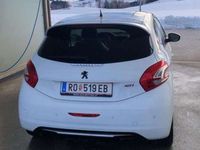 gebraucht Peugeot 208 1,6 THP 200 GTI