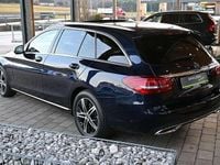 Gebraucht Mercedes C200 160 PS (117 kW) 2020 Blau Kombi