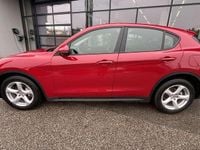Gebraucht Alfa Romeo Stelvio Super 150 PS (110 kW) 2018 Rot SUV