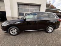 Gebraucht Mitsubishi Outlander 135 PS (99 kW) 2020 Schwarz SUV