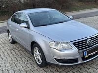 Gebraucht VW Passat Highline 140 PS (102 kW) 2006 Silber Limousine