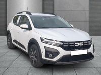 Neu Dacia Sandero Expression 101 PS (74 kW) 2025 Weiß Kleinwagen