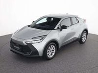 Gebraucht Toyota C-HR Active 98 PS (72 kW) 2025 Shimmering silver  silber SUV