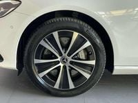 Gebraucht Mercedes E300 194 PS (142 kW) 2021 Weiß Kombi