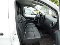 Gebraucht Mercedes Vito 102 PS (75 kW) 2021 Weiß Van