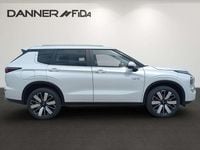 Neu Mitsubishi Outlander 136 PS (100 kW) 2025 SUV