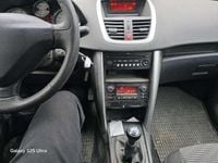 gebraucht Peugeot 207 95 VTi Premium
