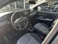 gebraucht Dacia Jogger Extreme Hybrid 140 5-sitzig