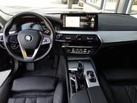 gebraucht BMW 520 d TOURING Aut LASER LED / NAVI / LIVE COCKPIT PROF. / HEAD-UP / 4-ZONEN-KLIMA / E-KLAPPE