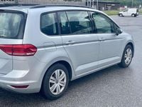 Gebraucht VW Touran 122 PS (89 kW) 2021 Van / Kleinbus