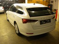 gebraucht Skoda Octavia Combi 4x4 Style TDI DSG