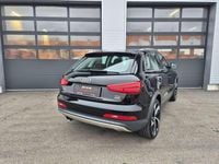 gebraucht Audi Q3 20 TDI Sport quattroSHZXenon20ZollPDCOffroad