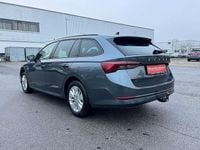 gebraucht Skoda Octavia Combi 2,0 TDI Ambition DSG / AMBIENTE / LIGHT A...