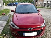 Gebraucht Hyundai i20 GO! 84 PS (61 kW) 2017 Rot Limousine