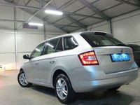 gebraucht Skoda Fabia Combi Ambition 1,4 TDI DSG NAVI TEMPOMAT PDC