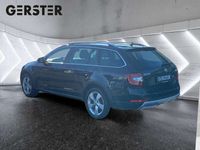 gebraucht Skoda Octavia Scout 2,0 TDI 4x4 DSG