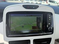 Gebraucht Renault Zoe Life 67 kW (92 PS) 2017 Weiß Kleinwagen