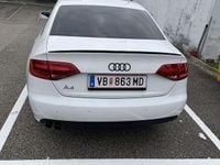 Gebraucht Audi A4 Ambiente 120 PS (88 kW) 2011 Weiß Limousine