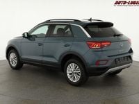 Neu VW T-Roc Life 2025 Petroleum blue metallic SUV