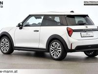Gebraucht Mini Cooper Classic 156 PS (114 kW) 2024 Nanuq weiß Kleinwagen