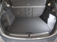 Gebraucht BMW 230e Active Tourer Efficient Dynamics 150 PS (110 kW) 2025 Grau Van / Kleinbus