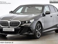 Gebraucht BMW 530e Efficient Dynamics 299 PS (219 kW) 2025 Sophistograu brillanteffekt