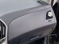 gebraucht Hyundai ix35 17 CRDi Premium DPF